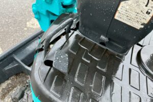 サムネイル: 【北見店】IHI　ミニバックホー　8VX