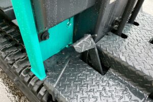 サムネイル: 【北見店】　ヤンマー　キャリアダンプ　C12R