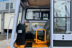 サムネイル: 【★北見店★】三菱　キャリアダンプ　LD400-4L