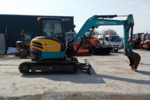 サムネイル: 【江別店】平成３１年式　クボタ　バックホー　U40-6E　★0.14立米★配管付★クレーン仕様★