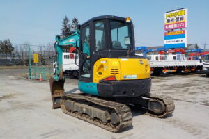 サムネイル: 【江別店】平成３１年式　クボタ　バックホー　U40-6E　★0.14立米★配管付★クレーン仕様★