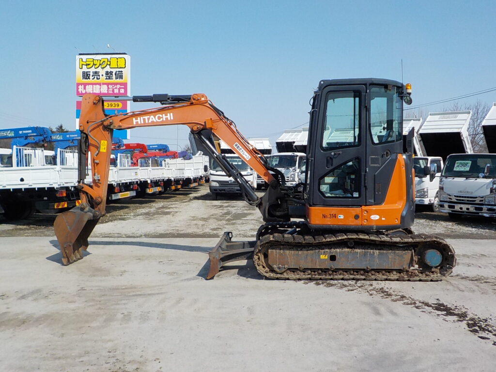 【江別店】令和１年式　日立　バックホー　ZX40U-5B　★0.14立米★配管付★クレーン仕様★エアコン付★