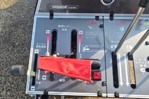 サムネイル: ヤナセ除雪機　スノースロワー　10-22G　★23馬力