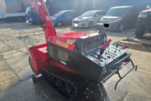 サムネイル: ヤナセ除雪機　スノースロワー　10-22G　★23馬力