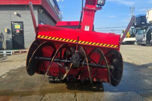 サムネイル: ヤナセ除雪機　スノースロワー　10-22G　★23馬力