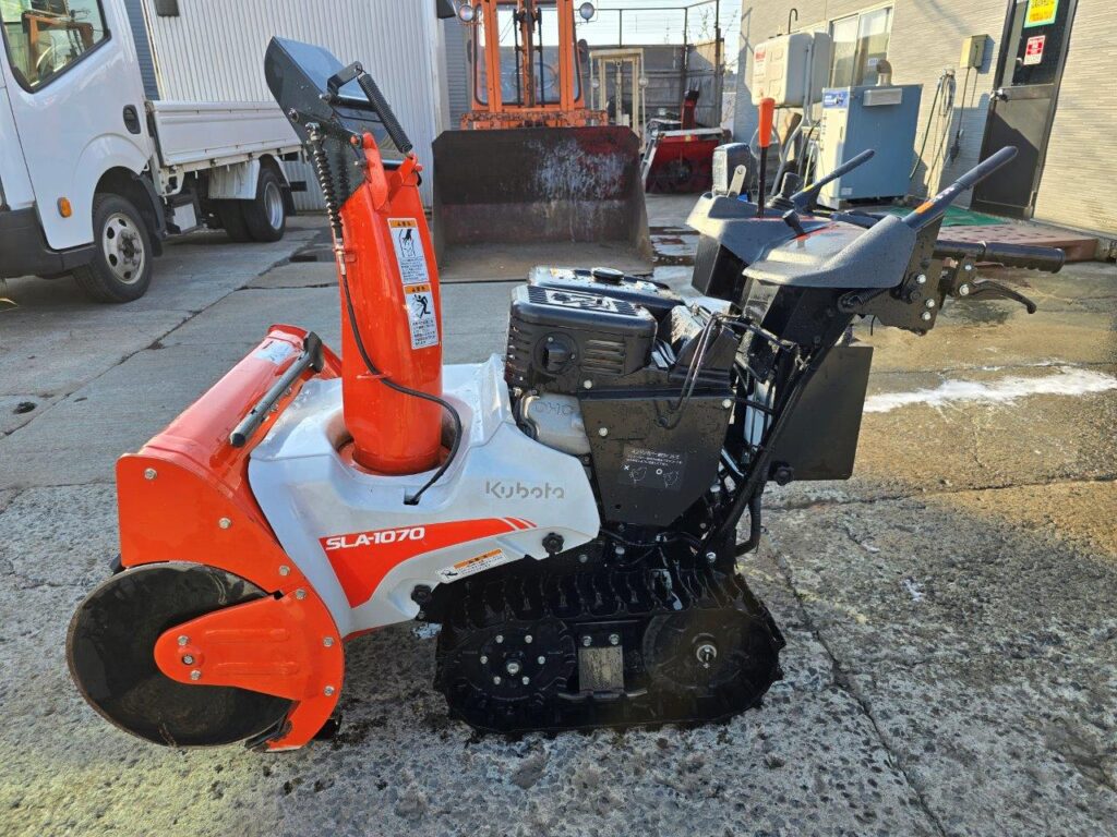 クボタ　ロータリー除雪機　SLA-1070　10馬力