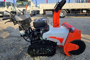 サムネイル: クボタ　ロータリー除雪機　SLA-1070　10馬力