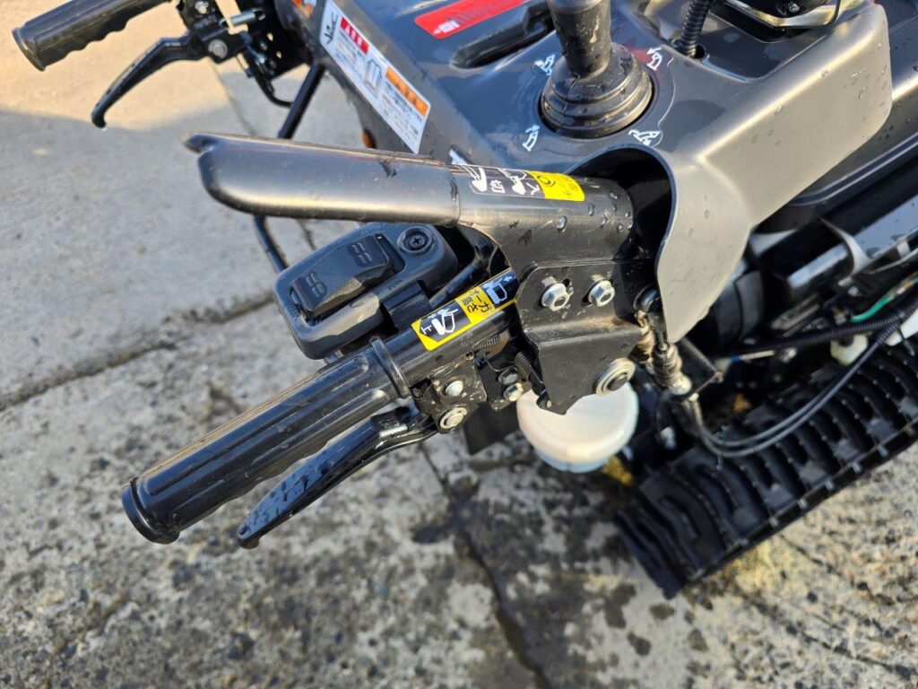 クボタ　ロータリー除雪機　SLA-1070　10馬力