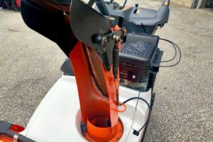 サムネイル: クボタ　ロータリー除雪機　SLA-1070　10馬力