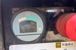 サムネイル: 平成17年　アイチ　6.7ｍ高所作業機　ＲＸ０７Ｂ