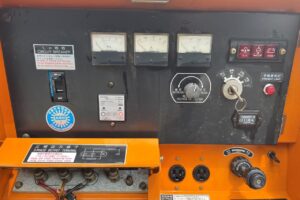 サムネイル: デンヨー　発電機　DCA-13SPK