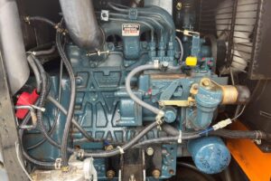 サムネイル: デンヨー　発電機　DCA-13SPK
