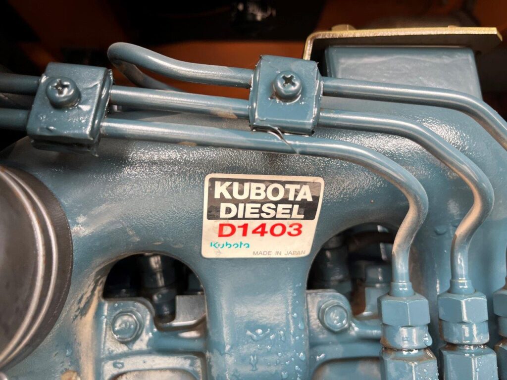 デンヨー　発電機　DCA-13SPK