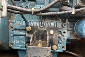 サムネイル: デンヨー　発電機　DCA-13SPK