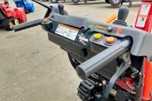 サムネイル: ホンダ除雪機　HSS1170i