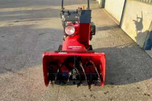 サムネイル: ホンダ除雪機HS970SV　9馬力！