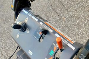 サムネイル: ホンダ除雪機HS970SV　9馬力！