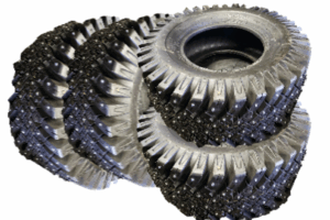 ★未使用★ タイヤショベル用 スノースパイクタイヤ ★各種サイズ4本セット!★