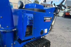 サムネイル: ヤマハ除雪機　YS1070　10馬力