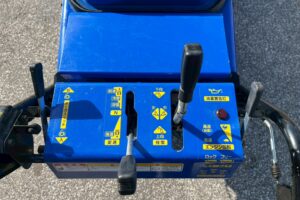 サムネイル: ヤマハ除雪機　YS1070　10馬力