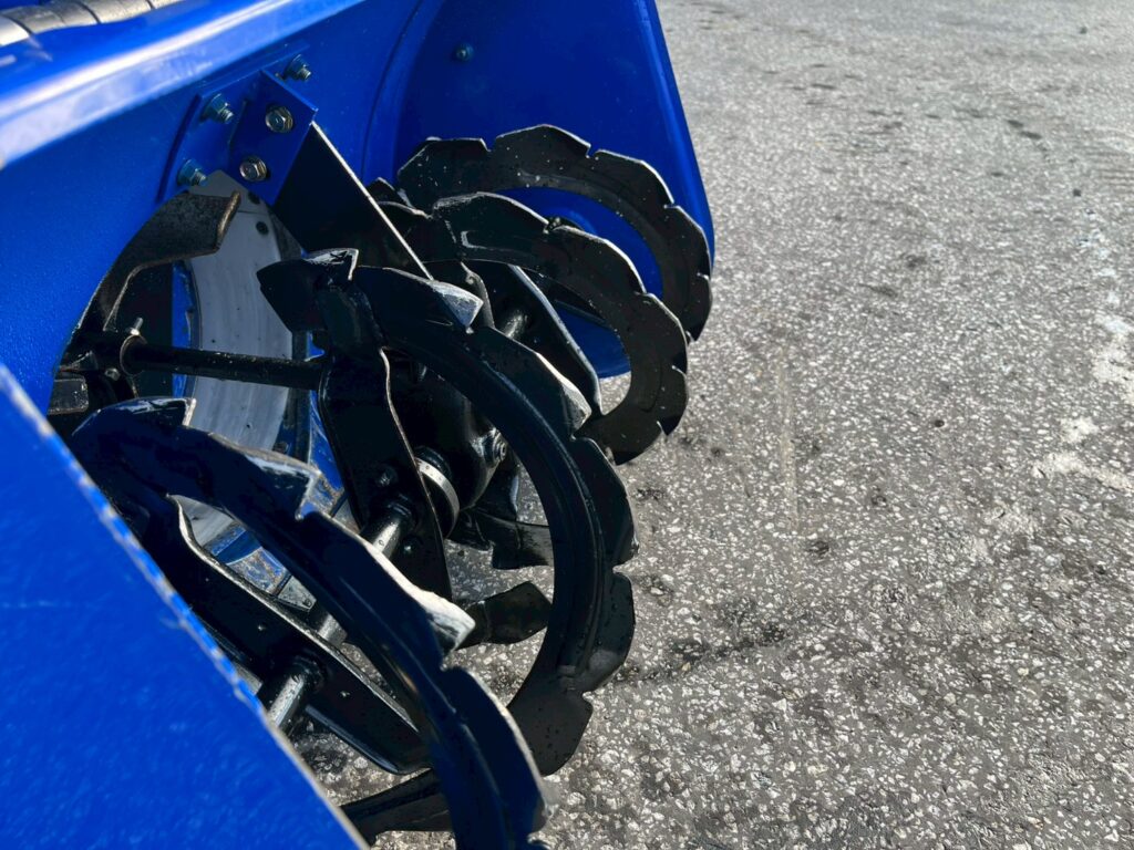 ヤマハ除雪機　YS1070　10馬力