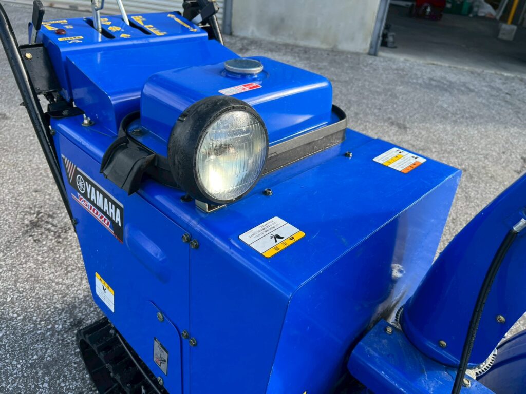 ヤマハ除雪機　YS1070　10馬力