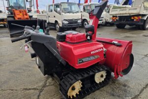 サムネイル: ホンダ　ハイブリッド除雪機　スノーラｉ　ＨＳ１５９０ｉ ★15馬力・ガソリン★