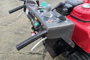 サムネイル: ホンダ　ハイブリッド除雪機　スノーラｉ　ＨＳ１５９０ｉ ★15馬力・ガソリン★