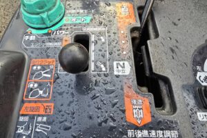 サムネイル: ホンダ　ハイブリッド除雪機　スノーラｉ　ＨＳ１５９０ｉ ★15馬力・ガソリン★