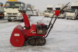サムネイル: ホンダ 除雪機 HSS655C　yukimaru
