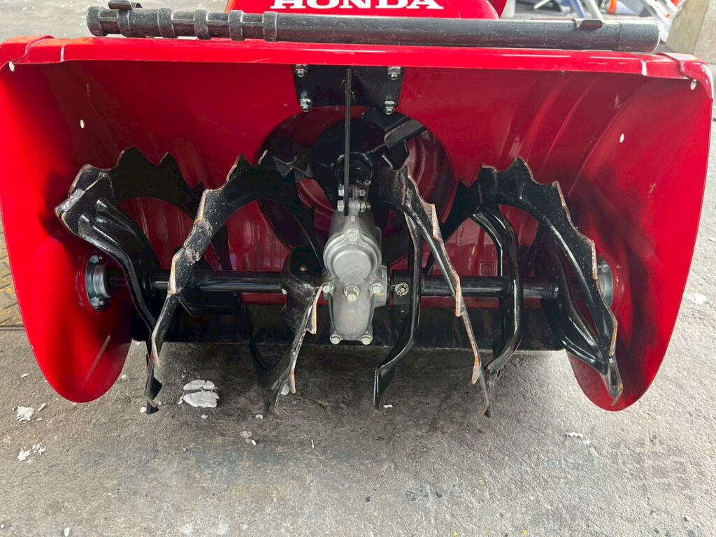 ホンダ　除雪機　HS760　7馬力