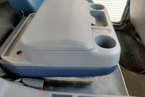 サムネイル: 平成20年　ファイター４トンダンプ　コボレーン　三方開き　車検1年付