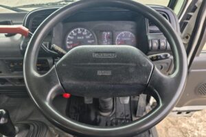 サムネイル: 平成16年　いすゞ　エルフ　14ｍ高所作業車　電工仕様（車検2年付）