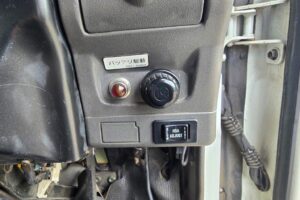 サムネイル: 平成16年　いすゞ　エルフ　14ｍ高所作業車　電工仕様（車検2年付）