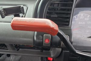 サムネイル: 平成16年　いすゞ　エルフ　14ｍ高所作業車　電工仕様（車検2年付）