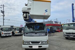 サムネイル: 平成16年　いすゞ　エルフ　14ｍ高所作業車　電工仕様（車検2年付）