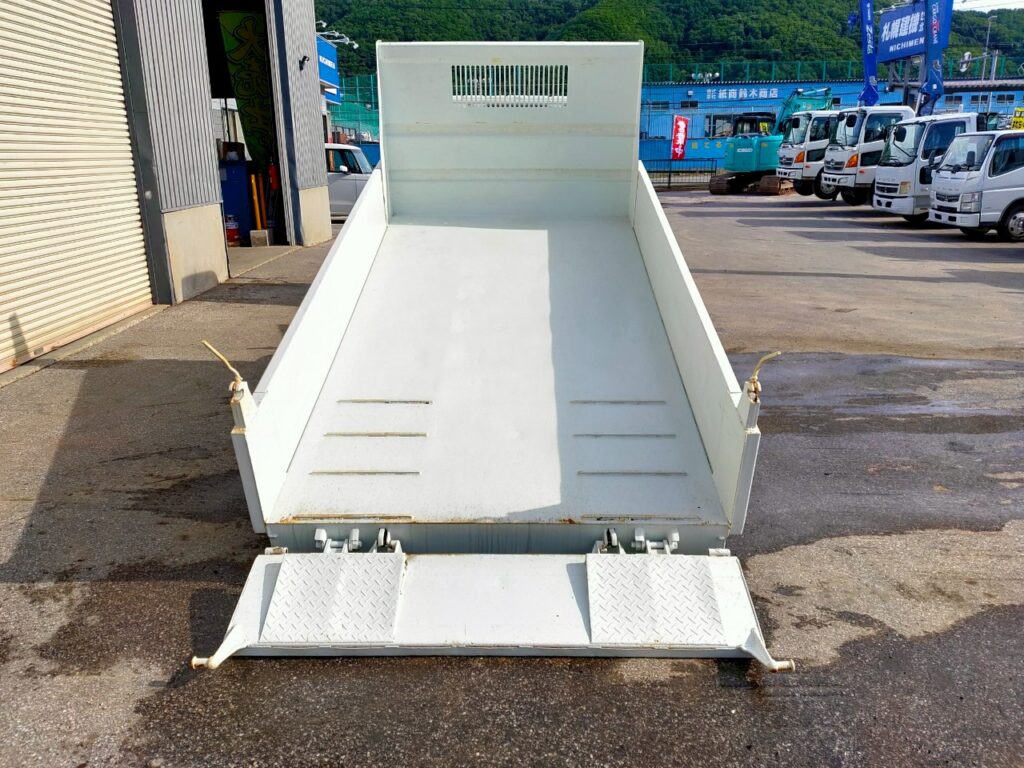 平成19年　キャンター 3ｔローダーダンプ　