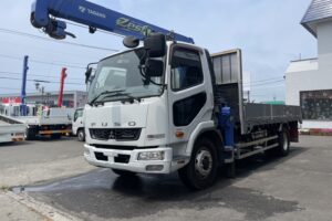 平成25年　ファイター増トン4段クレーンアルミアオリ　ラジコン　差し違いアウトリガー
