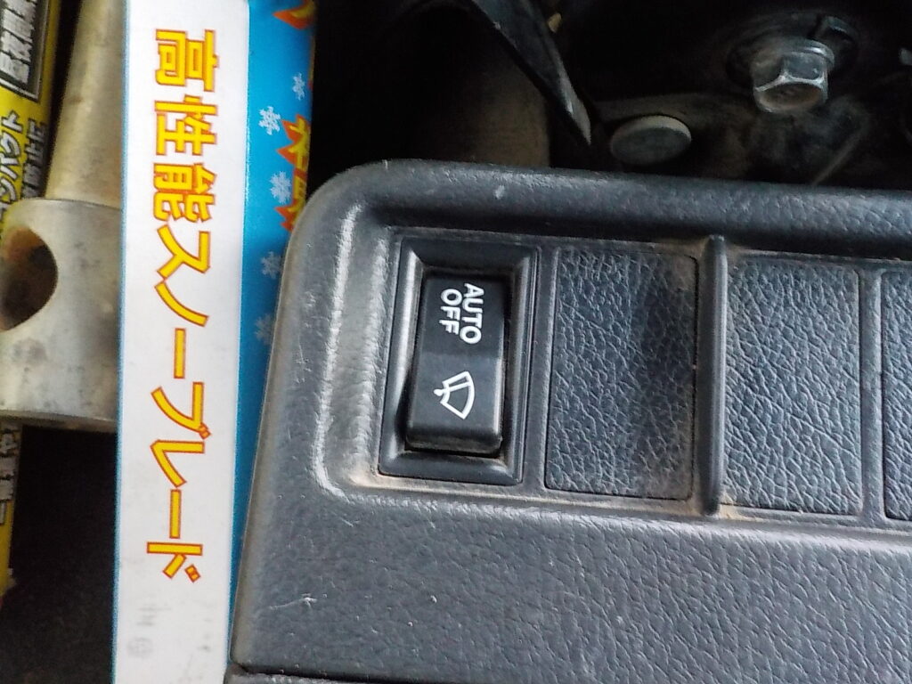 平成24年　レンジャー4ｔダンプ　コボレーン