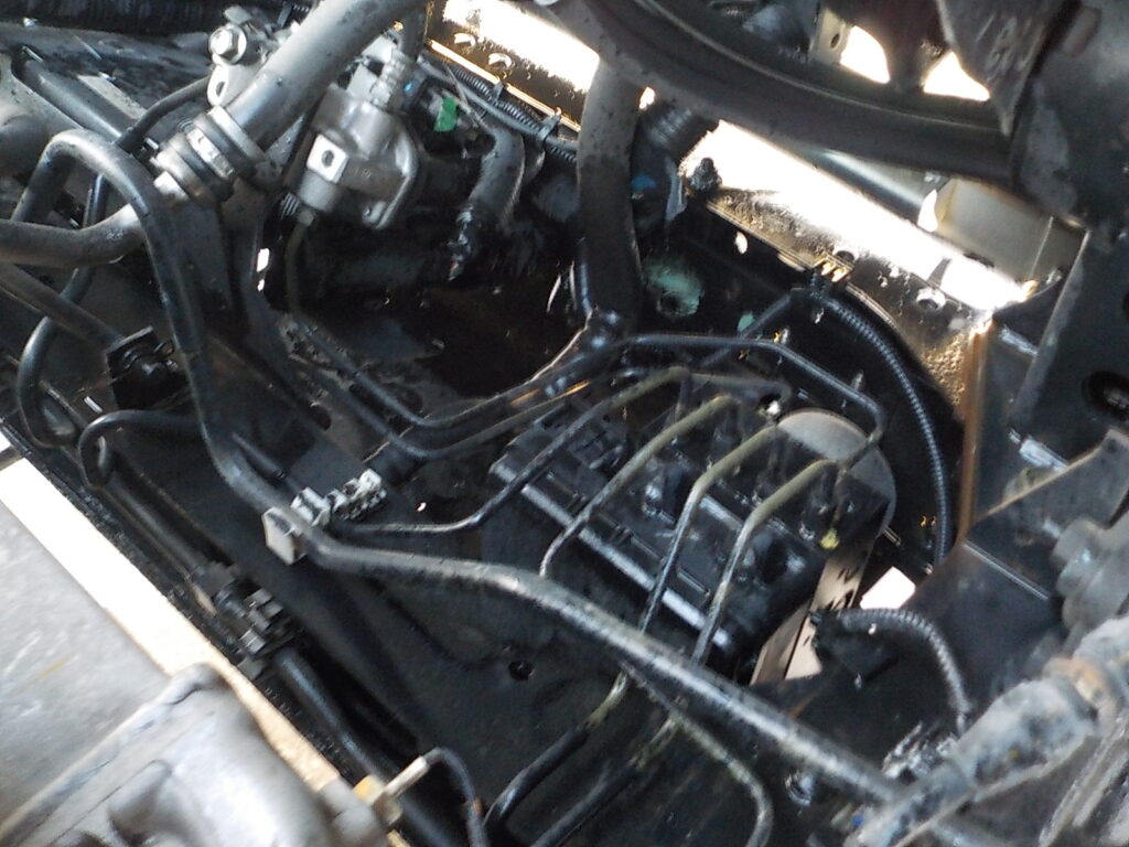平成23年　エルフ 14.6ｍ高所作業車　★電工仕様★絶縁バケット★ウインチ★車検令和7年12月★