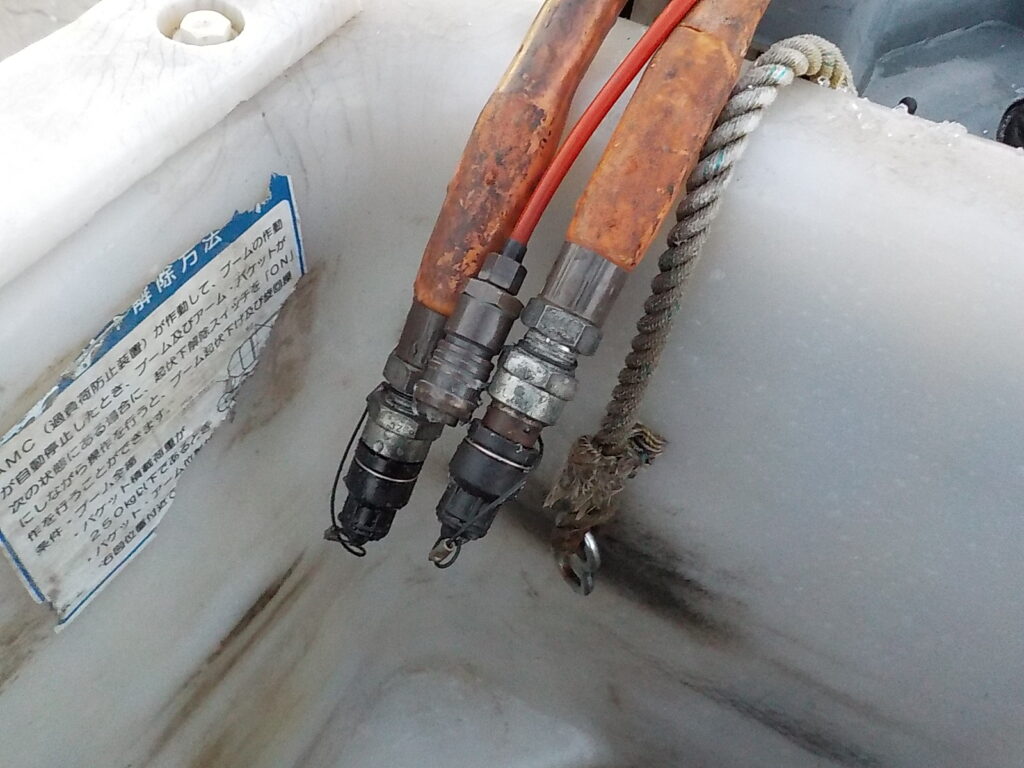平成23年　エルフ 14.6ｍ高所作業車　★電工仕様★絶縁バケット★ウインチ★車検令和7年12月★