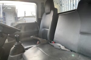 サムネイル: 平成25年　エルフ2.85トンダンプ　４WD 荷台塗装済み　車検令和7年12月