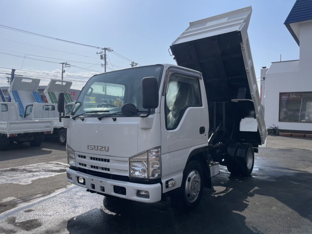 平成25年　エルフ2.85トンダンプ　４WD 荷台塗装済み　車検令和7年12月