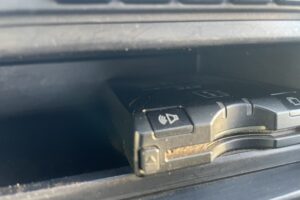 サムネイル: 平成23年　デュトロ２トン平ワイドロング　全塗装済み　車検1年付