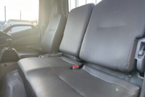 サムネイル: 平成23年　デュトロ２トン平ワイドロング　全塗装済み　車検1年付