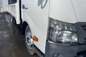 サムネイル: 平成23年　デュトロ２トン平ワイドロング　全塗装済み　車検1年付
