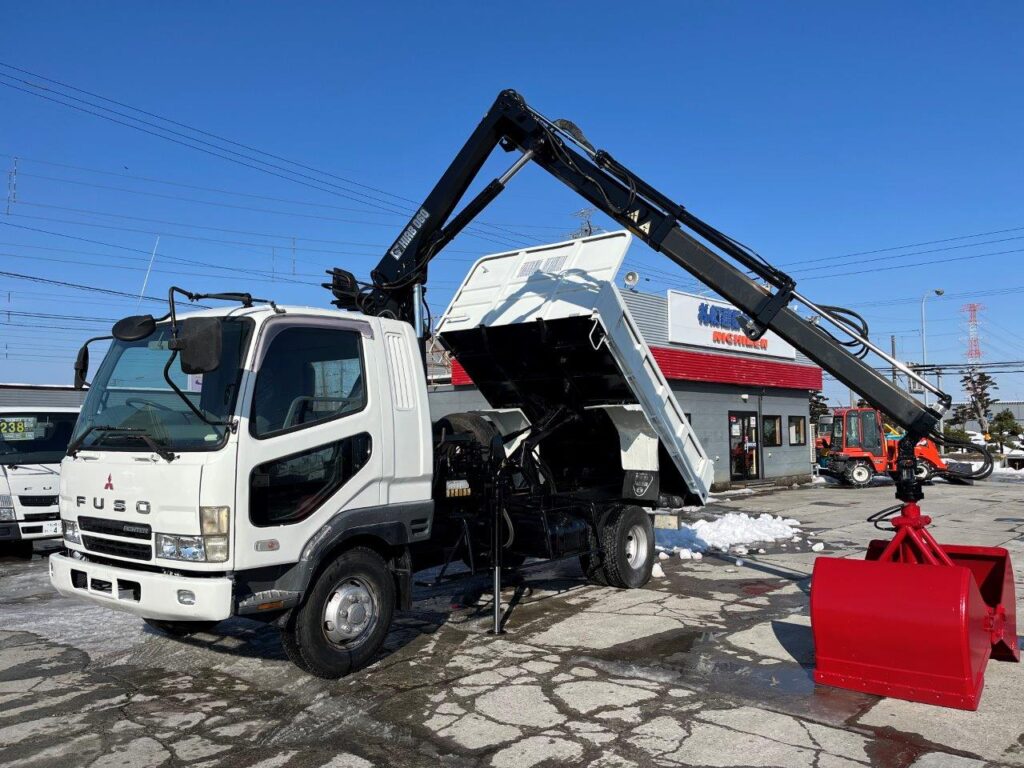 平成16年　三菱　ファイター　４トンヒアブダンプ　土砂禁（車検令和7年10月）