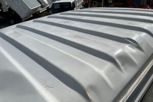 サムネイル: 平成16年　三菱　ファイター　４トンヒアブダンプ　土砂禁（車検令和7年10月）