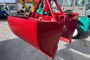 サムネイル: 平成16年　三菱　ファイター　４トンヒアブダンプ　土砂禁（車検令和7年10月）