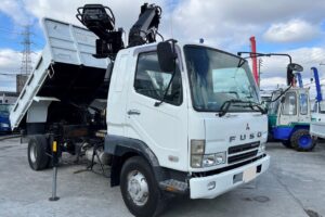 サムネイル: 平成16年　三菱　ファイター　４トンヒアブダンプ　土砂禁（車検令和7年10月）